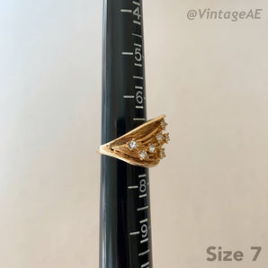 Vintage Gold and Rhinestone Ring