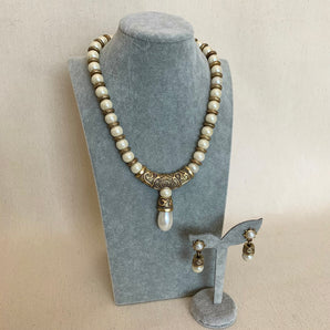 Vintage Antiqued Pearl Set